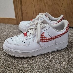 Nike Air Force 1 '07 Essential Mystic Red Gingham Women White Red Plaid Sneakers